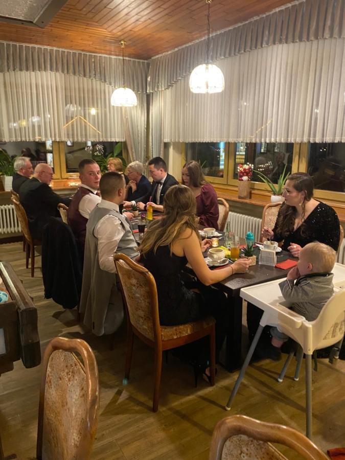 Hotel-Restaurant Theis-Muehle Biersdorf am See Exterior photo